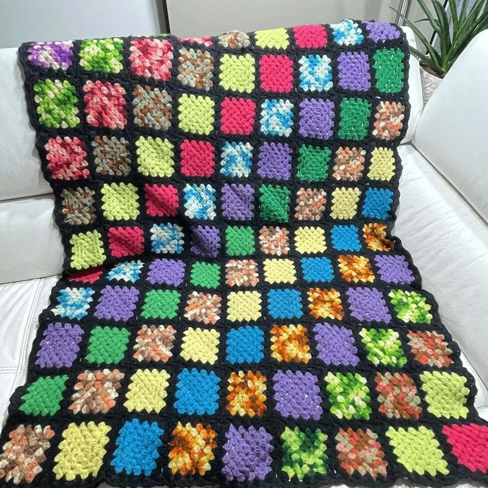 Vintage Retro Handmade Granny Square Crochet Wool Afghan Throw Blanket 70